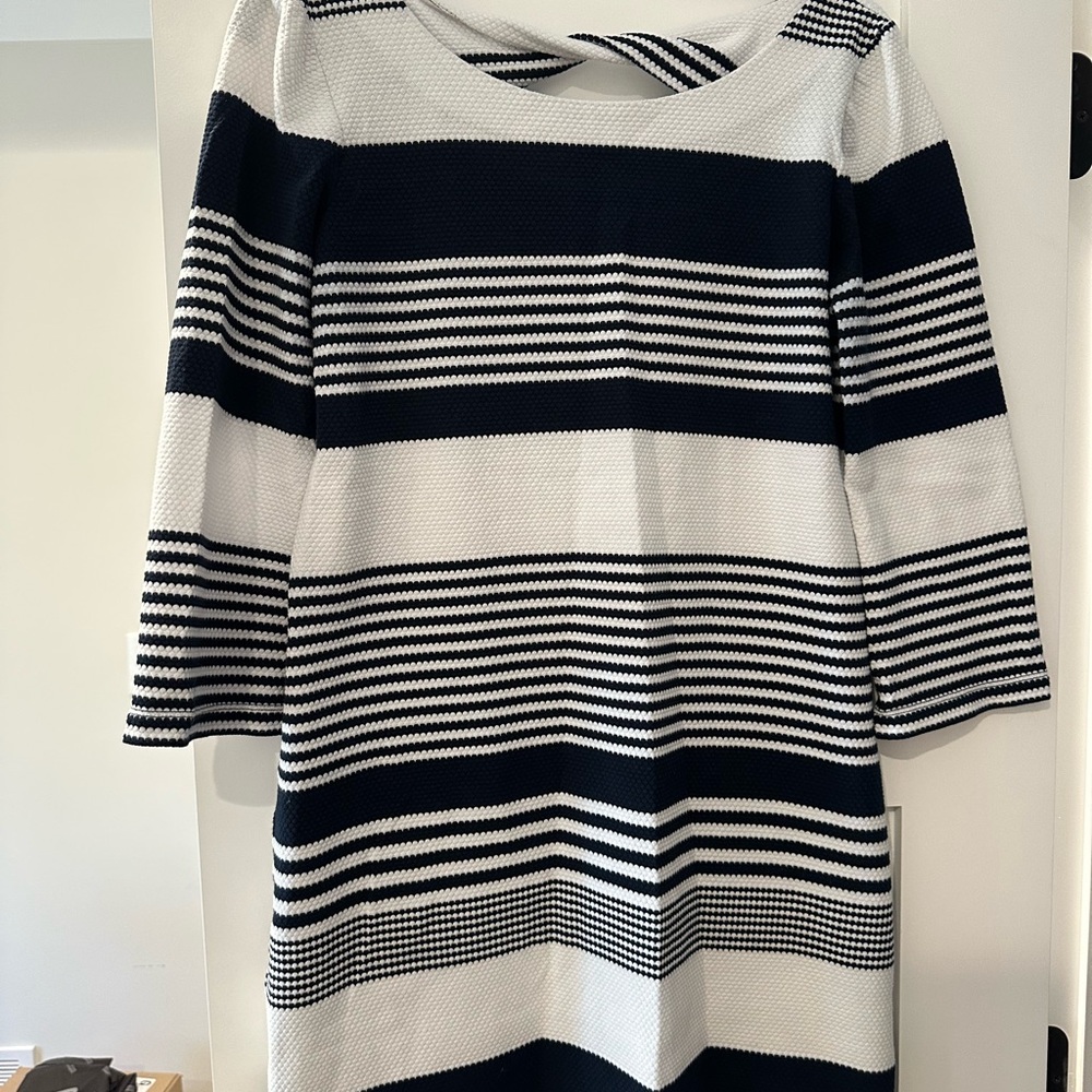 Lilly Pulitzer Navy blue and white dress